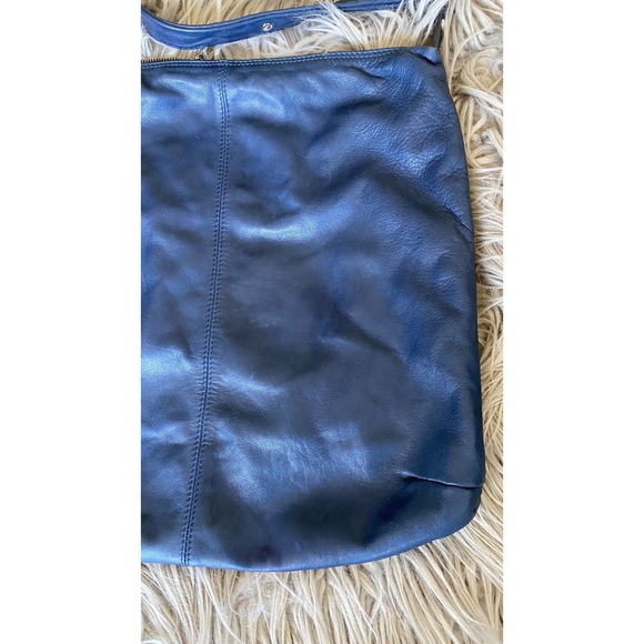 Pullicati Women's Soft Italian Leather Single Strap Zip Large Navy Blue - Picture 10 of 12